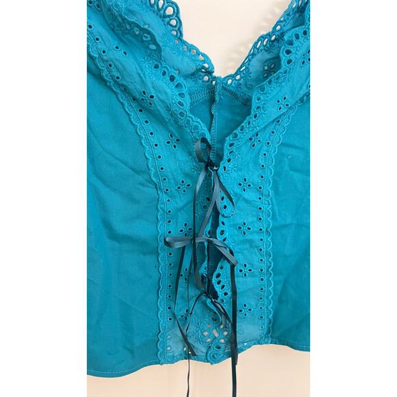 Teal Tie Front Tank Top with Eyelet Details Size Large - Picture 2 of 4